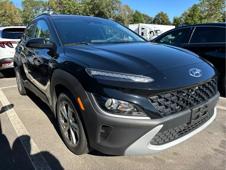 2023 Hyundai Kona SEL photo 1
