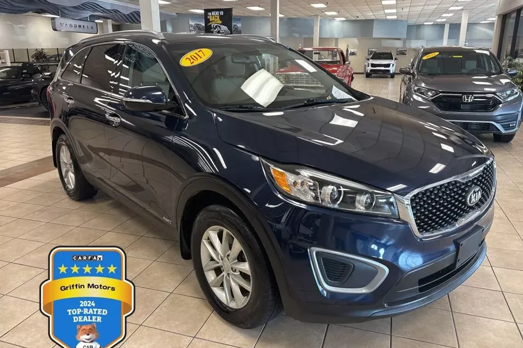 2017 Kia Sorento LX photo 1