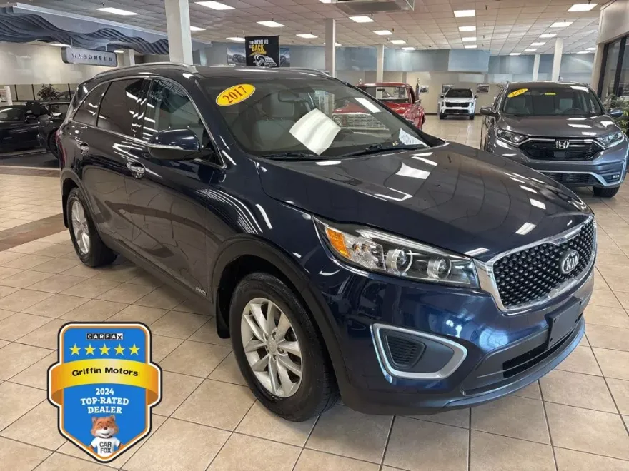 2017 Kia Sorento LX photo 1