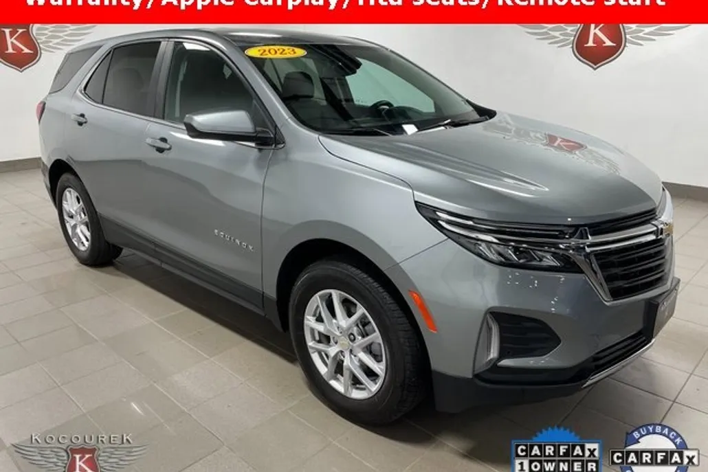 2023 Chevrolet Equinox LT photo 1
