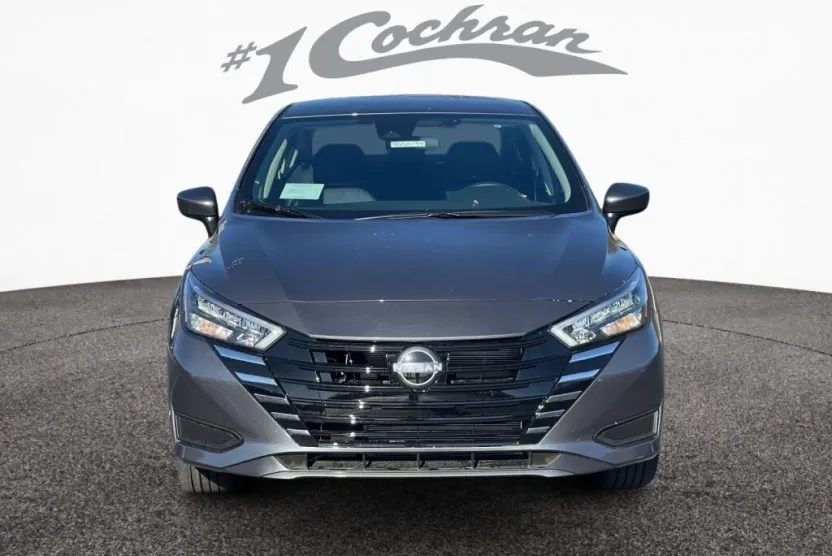 2025 Nissan Versa SV photo 1