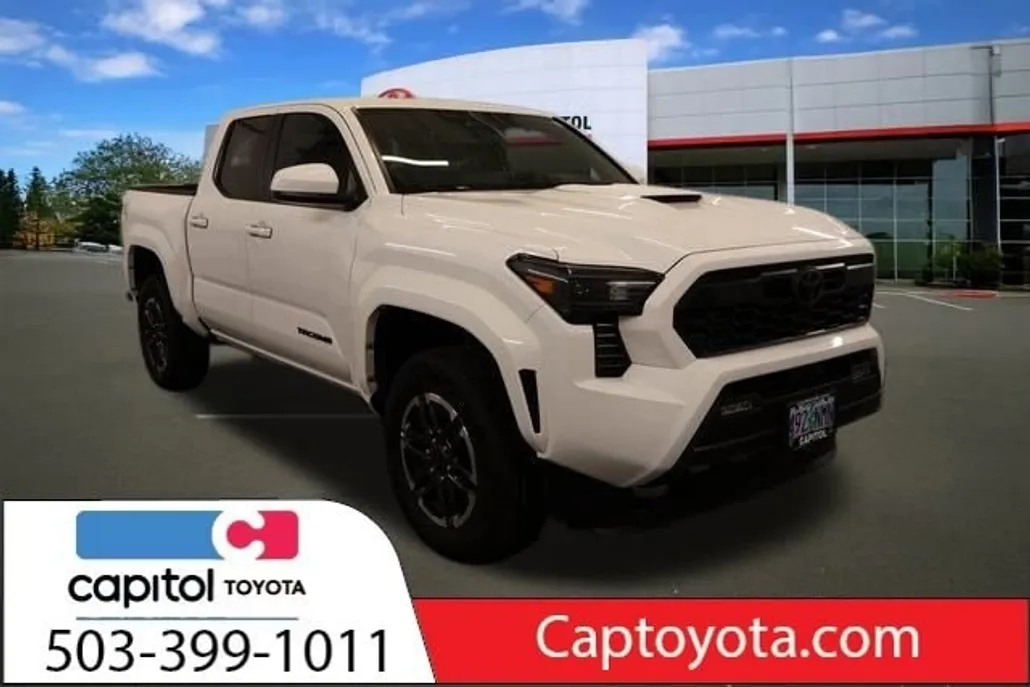 2025 Toyota Tacoma TRD Sport photo 1