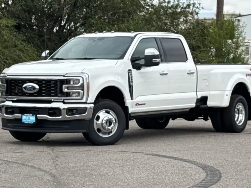 2026 Ford F-350 King Ranch photo 1