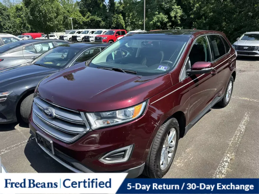2017 Ford Edge SEL photo 1