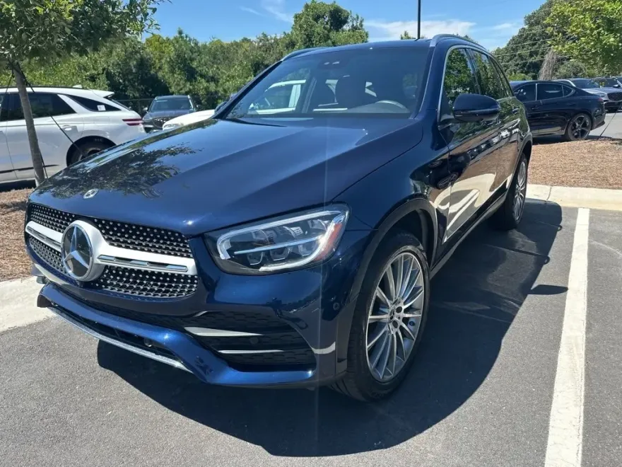 2022 Mercedes Benz GLC 300 photo 1