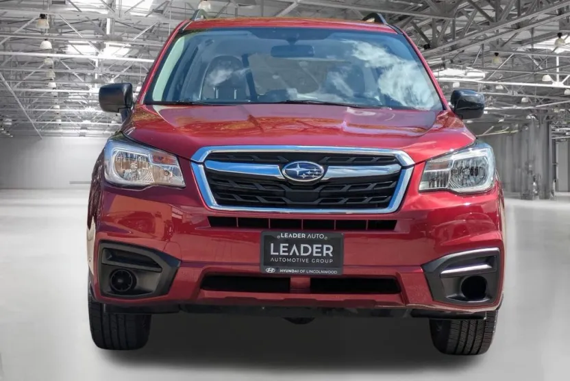 2017 Subaru Forester 2.5i photo 1