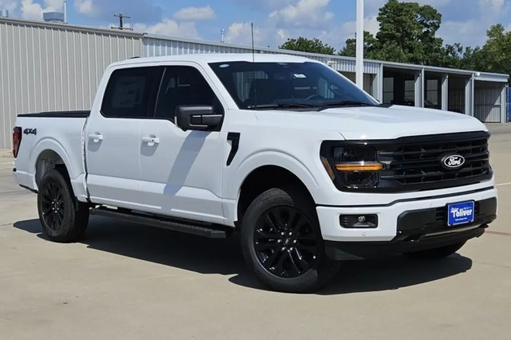 2025 Ford F-150 XLT photo 1