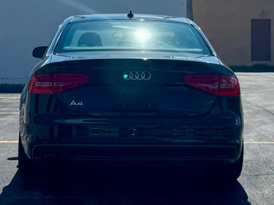 2015 Audi A4 2.0T Premium Plus photo 1