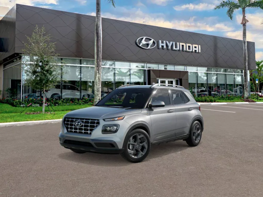 2025 Hyundai Venue SEL photo 1