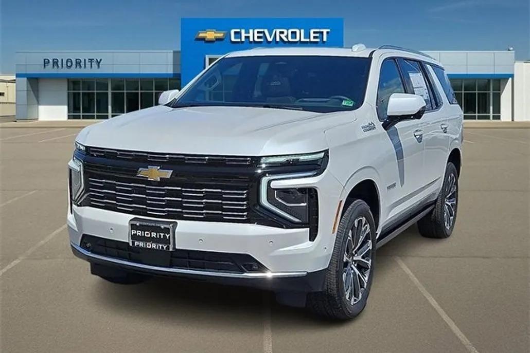 2025 Chevrolet Tahoe High Country photo 1