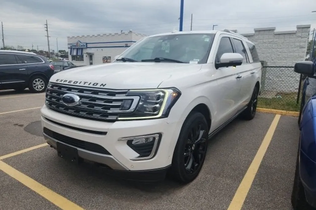 2018 Ford Expedition MAX Limited photo 1