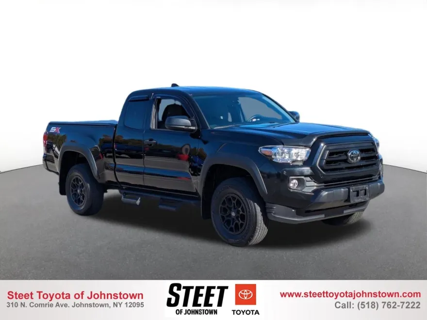 2022 Toyota Tacoma 4x4 SR photo 1