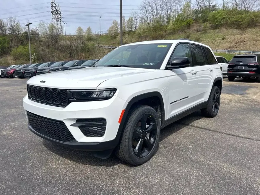 2025 Jeep Grand Cherokee Altitude X photo 1