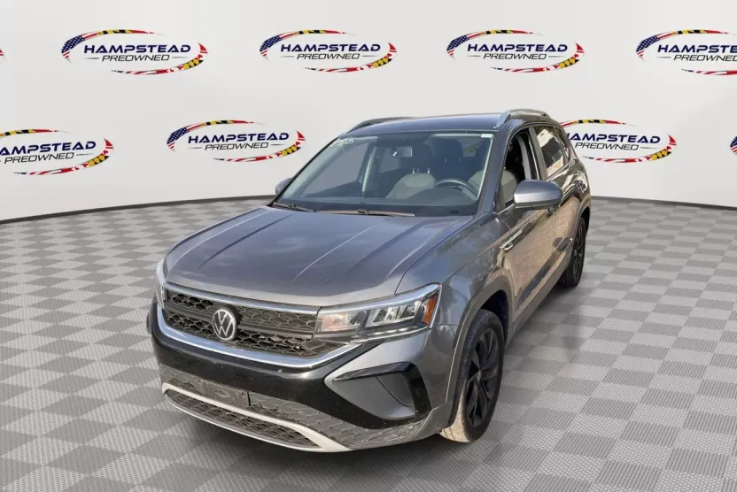 2022 Volkswagen Taos SE photo 1