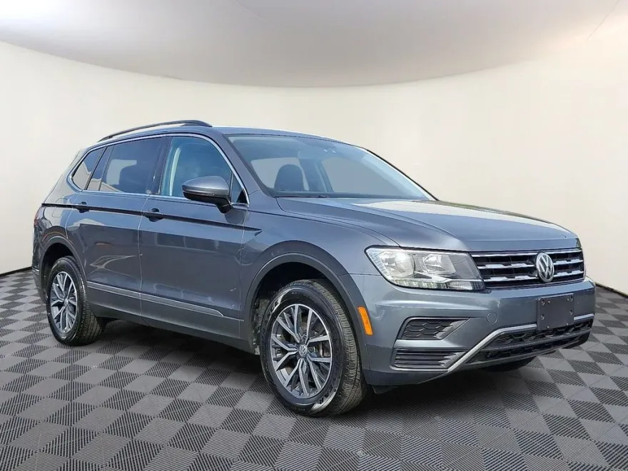 2020 Volkswagen Tiguan SE photo 1