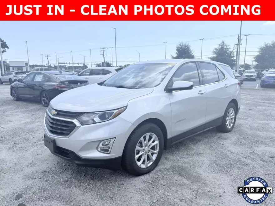 2020 Chevrolet Equinox LT photo 1