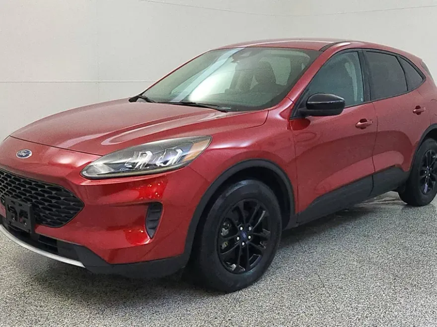 2020 Ford Escape SE Sport Hybrid photo 1