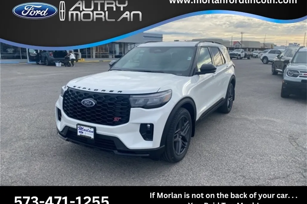 2025 Ford Explorer ST photo 1