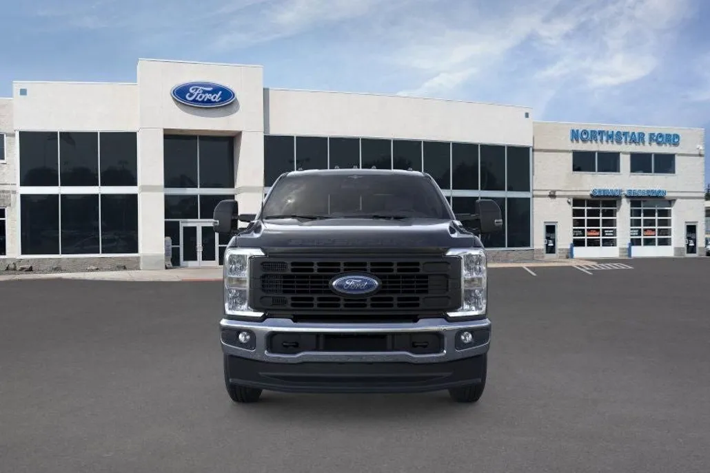 2026 Ford F-250 photo 1