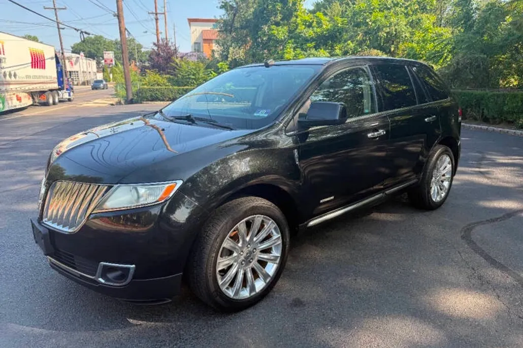 2011 Lincoln MKX photo 1