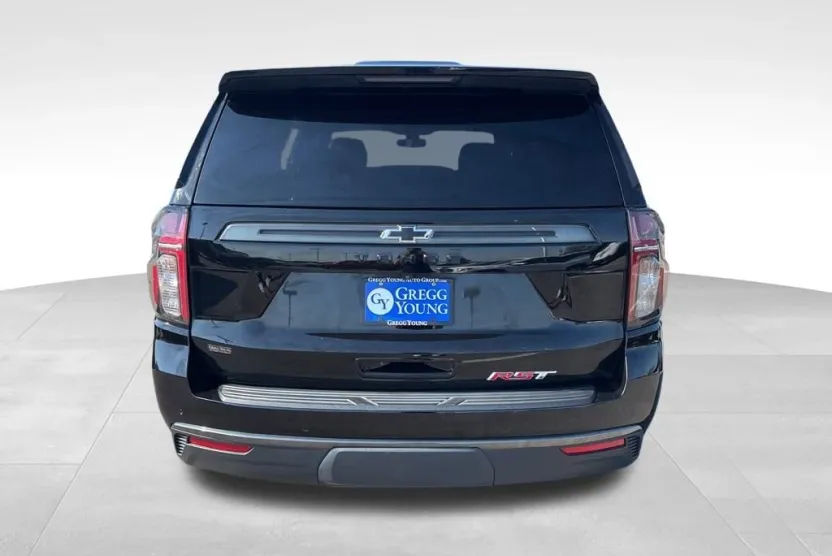 2021 Chevrolet Tahoe RST photo 1