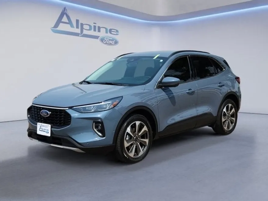 2023 Ford Escape Hybrid Platinum photo 1