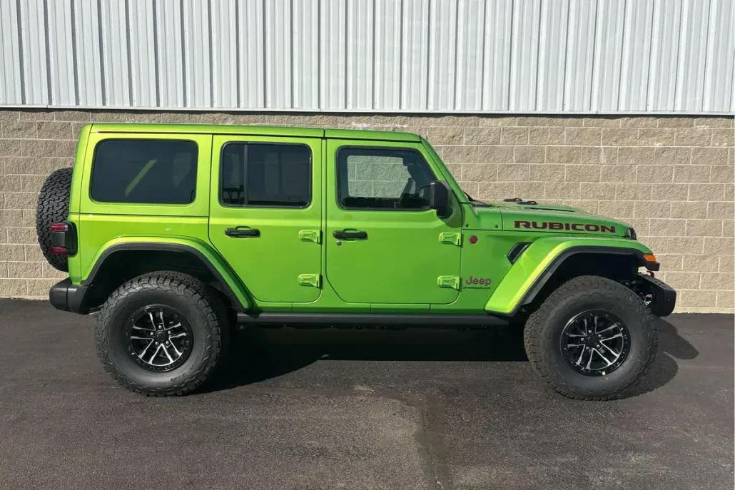 2025 Jeep Wrangler Unlimited Rubicon X photo 1
