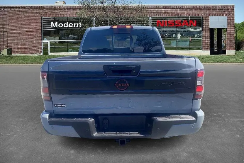 2026 Nissan Frontier Crew Cab PRO-4X photo 1