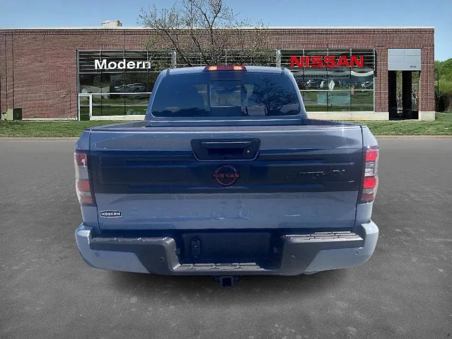 2026 Nissan Frontier Crew Cab PRO-4X photo 1