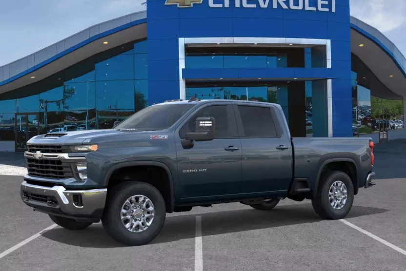 2026 Chevrolet Silverado 2500HD LT photo 1