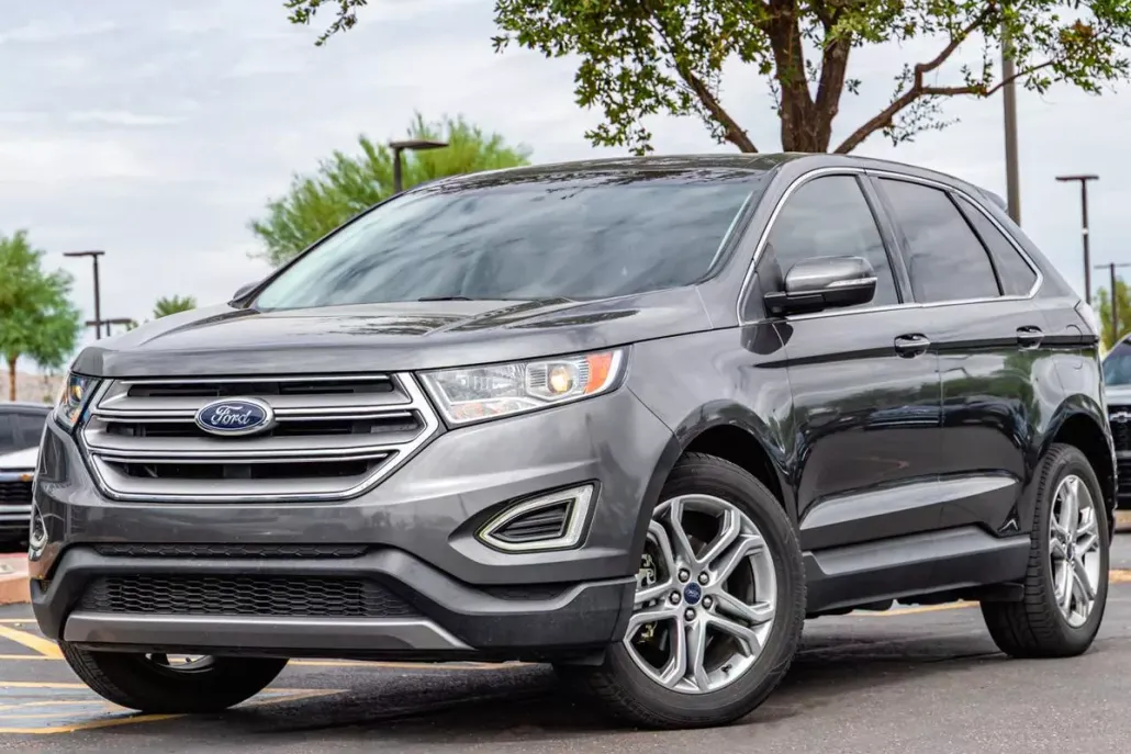 2017 Ford Edge Titanium photo 1