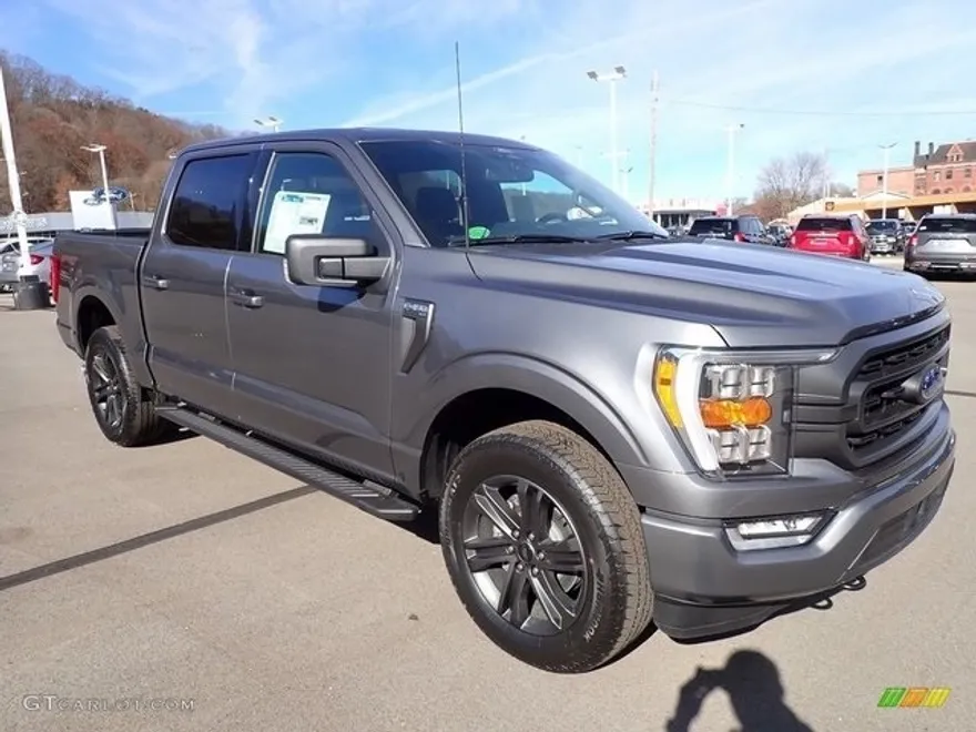 2022 Ford F-150 XLT photo 1