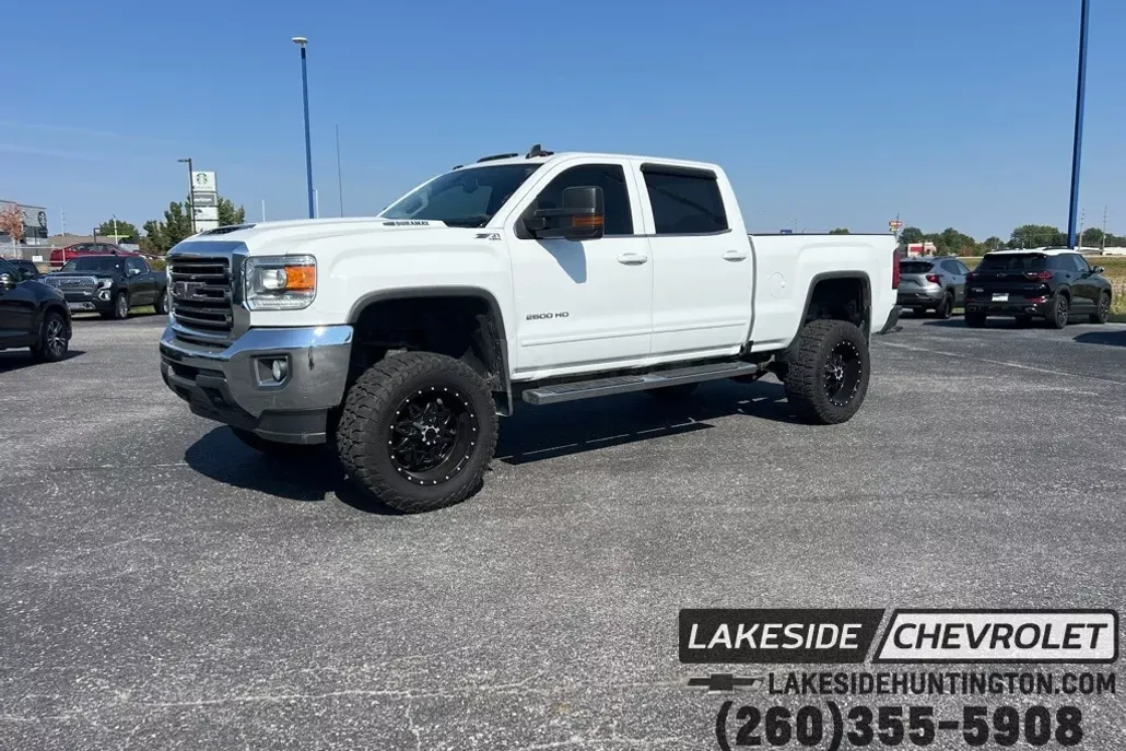 2018 Gmc Sierra SLE photo 1