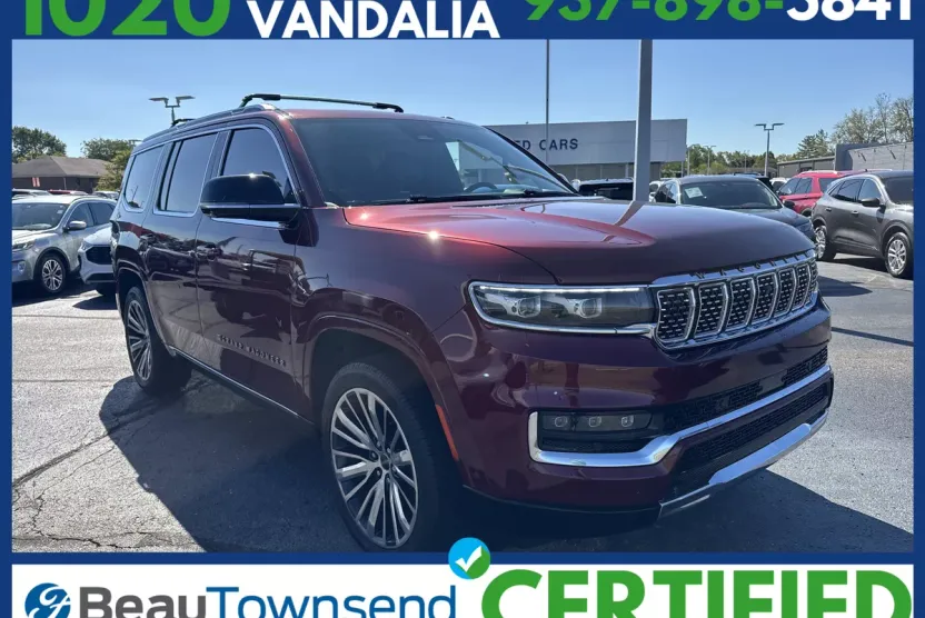 2023 Jeep Grand Wagoneer III photo 1
