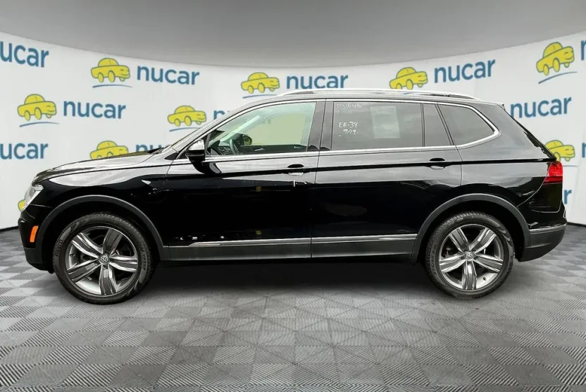 2021 Volkswagen Tiguan SEL photo 1