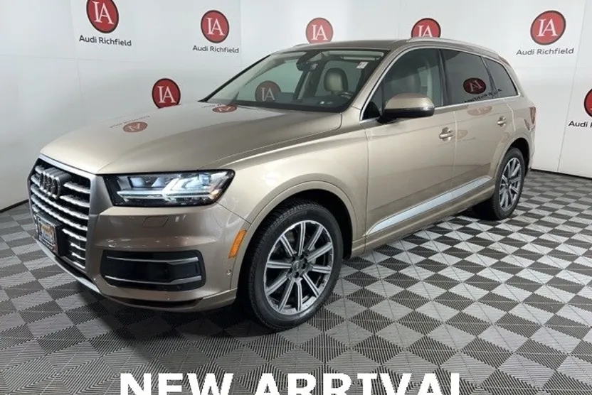 2019 Audi Q7 55 Prestige photo 1
