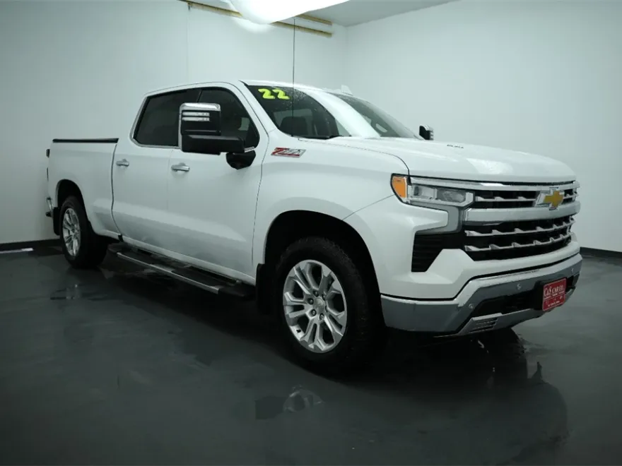 2022 Chevrolet Silverado 1500 LTZ photo 1