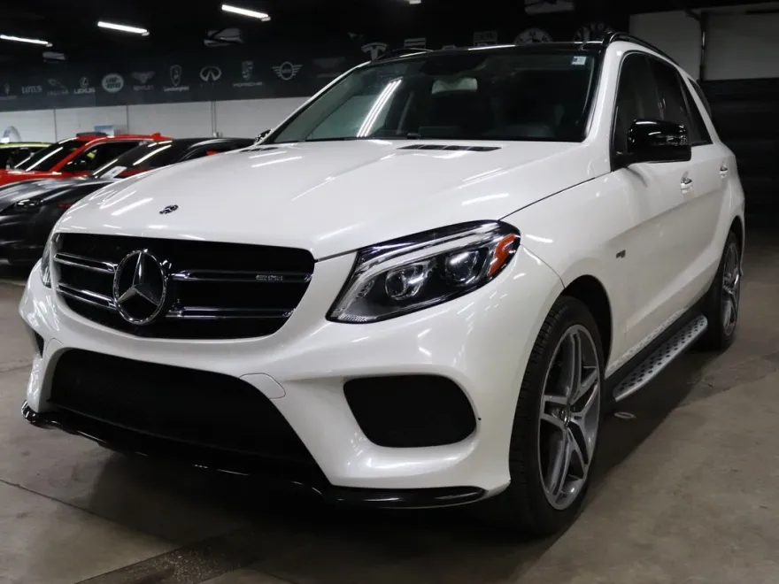 2018 Mercedes Benz GLE AMG 43 photo 1