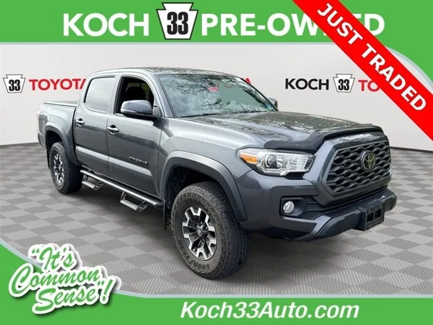 2020 Toyota Tacoma TRD Off-Road V6 photo 1