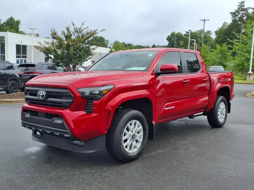 2025 Toyota Tacoma SR5 photo 1