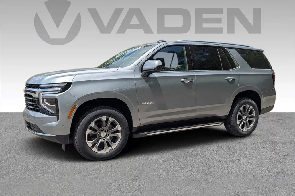 2025 Chevrolet Tahoe LS photo 1