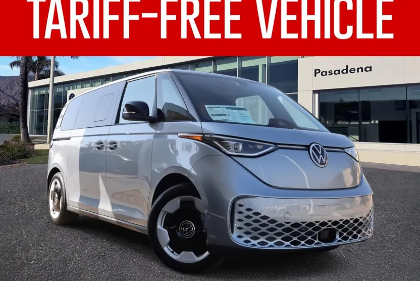 2025 Volkswagen ID. Buzz Pro S photo 1