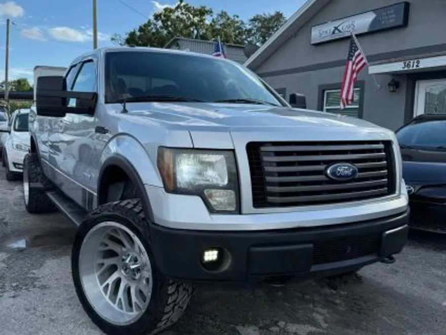 2011 Ford F-150 photo 1