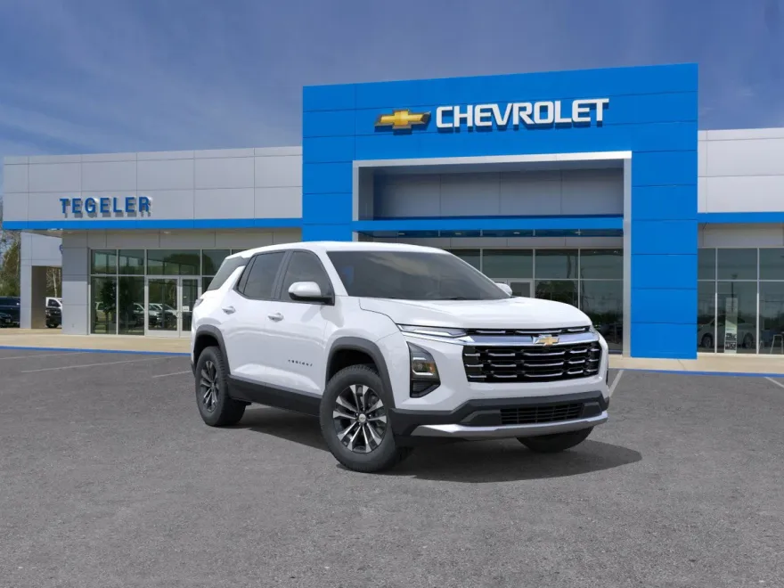 2026 Chevrolet Equinox LT photo 1