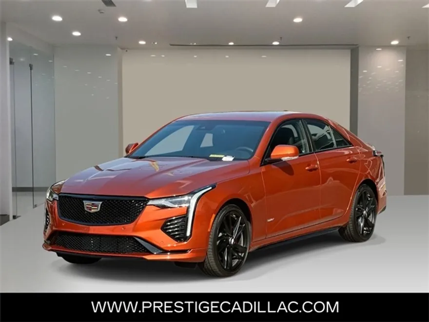 2023 Cadillac CT4 photo 1