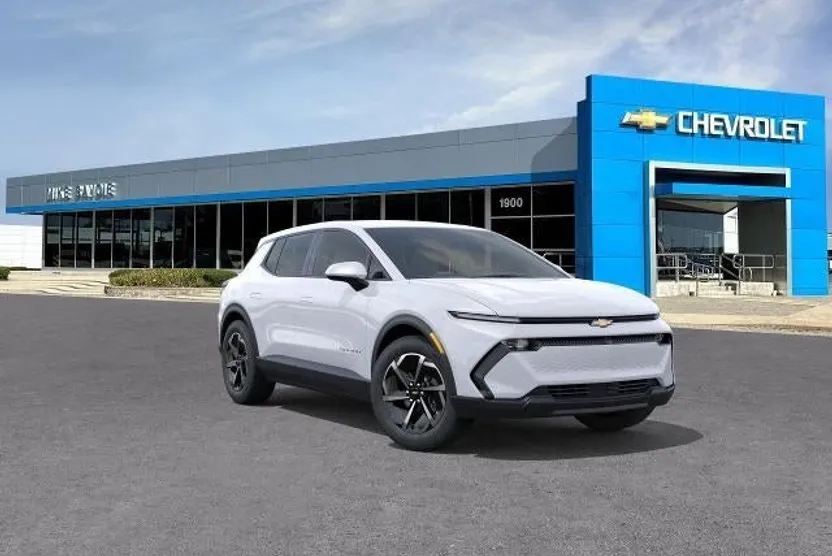 2026 Chevrolet Equinox EV 1LT photo 1
