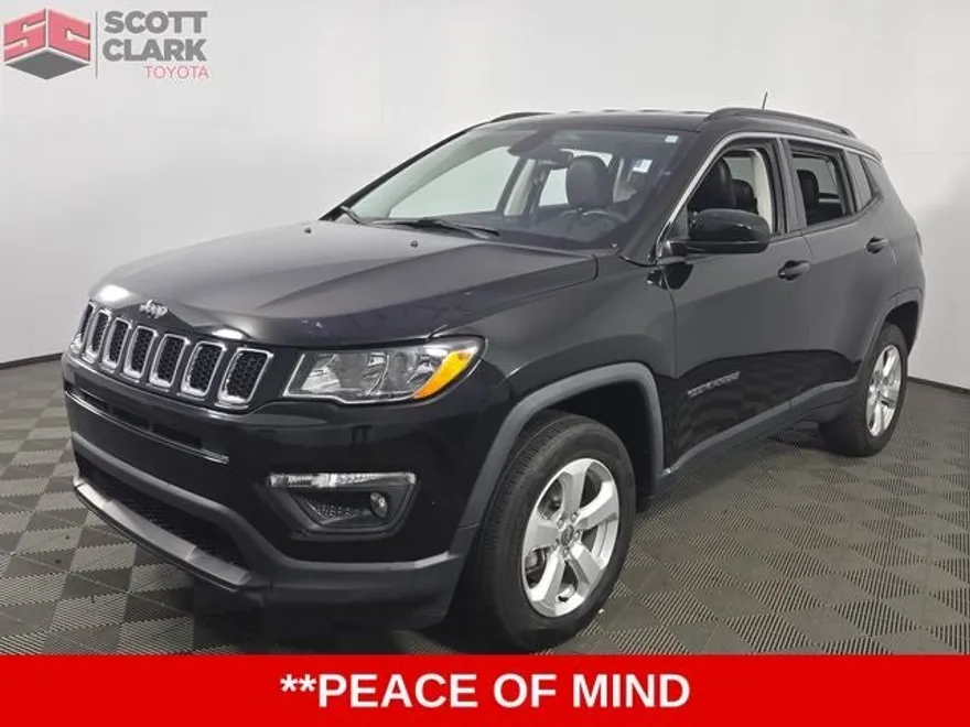 2019 Jeep Compass Latitude Sport photo 1