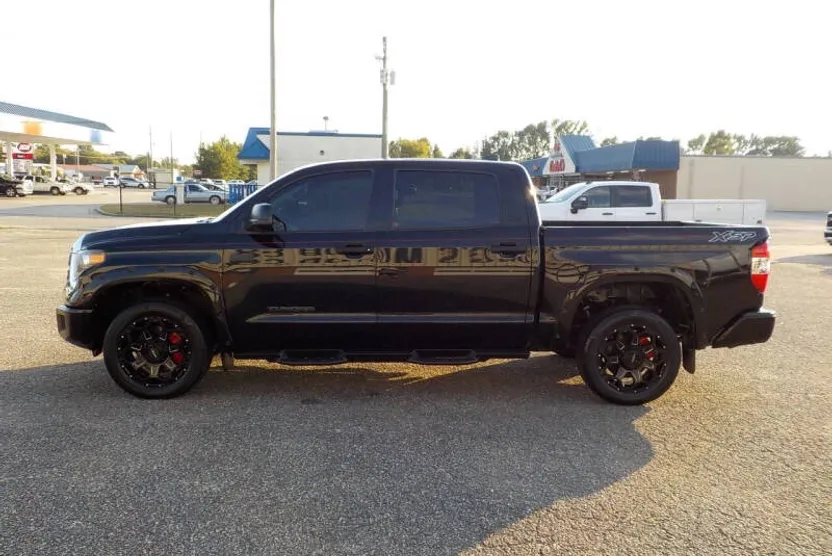 2020 Toyota Tundra SR5 Grade photo 1