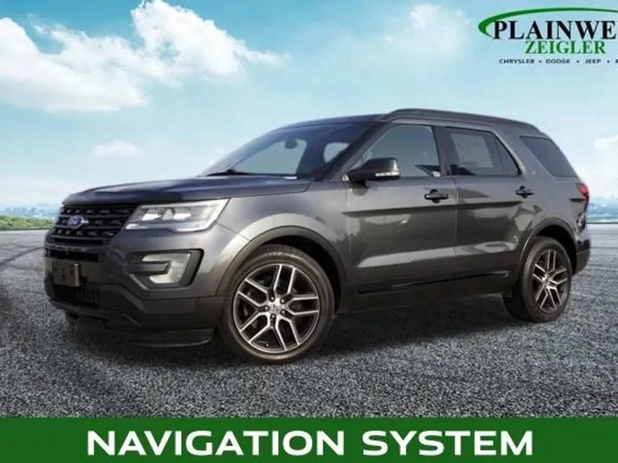 2016 Ford Explorer Sport photo 1