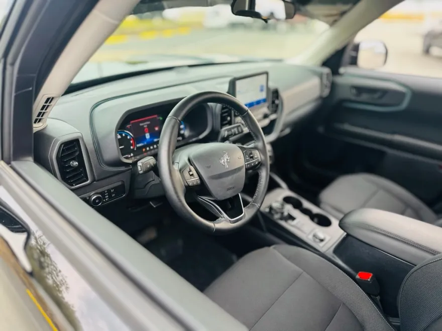 2024 Ford Bronco Sport Badlands photo 1